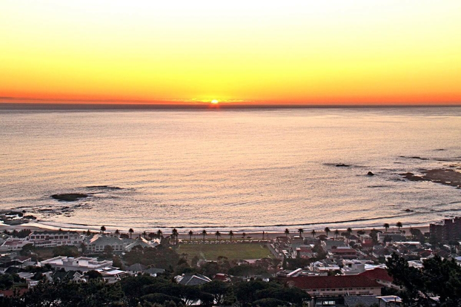 2 Bedroom Property for Sale in Camps Bay Western Cape